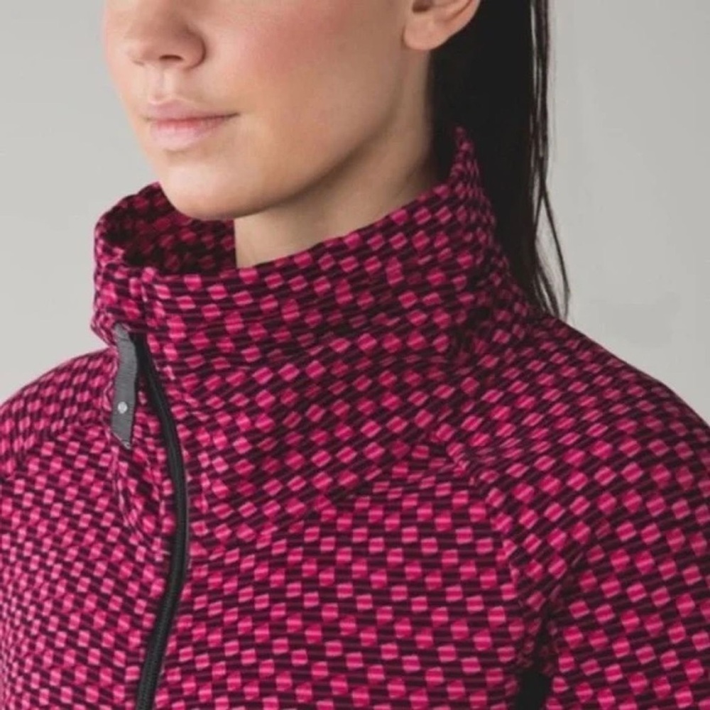 Like New Lululemon Radiant Jacket - Picture 3 of 6